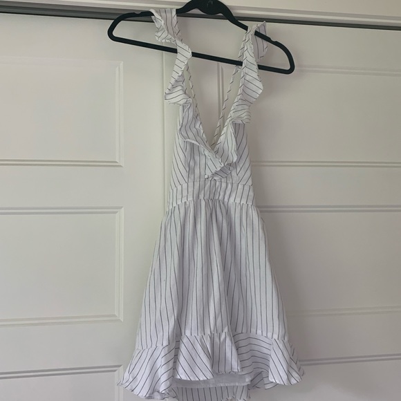Super Down Livia Striped Ruffle Dress in White - Picture 2 of 4